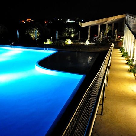 Leivatho Hotel สโวโรนาตา ภายนอก รูปภาพ