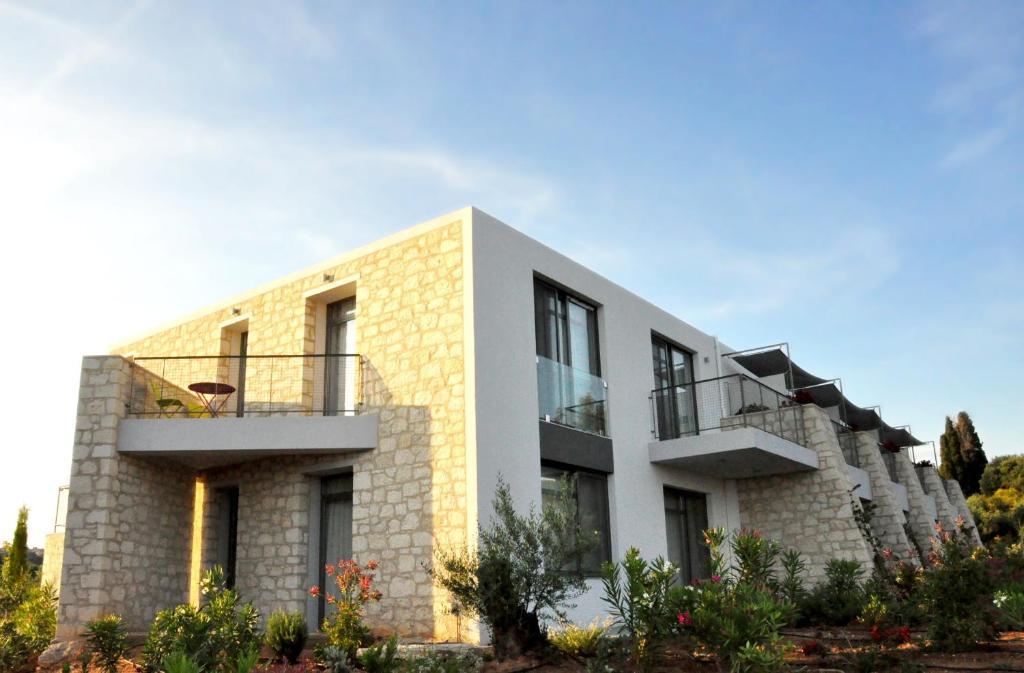 Leivatho Hotel สโวโรนาตา ภายนอก รูปภาพ