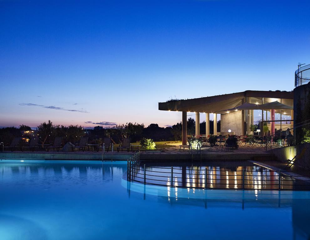 Leivatho Hotel สโวโรนาตา ภายนอก รูปภาพ